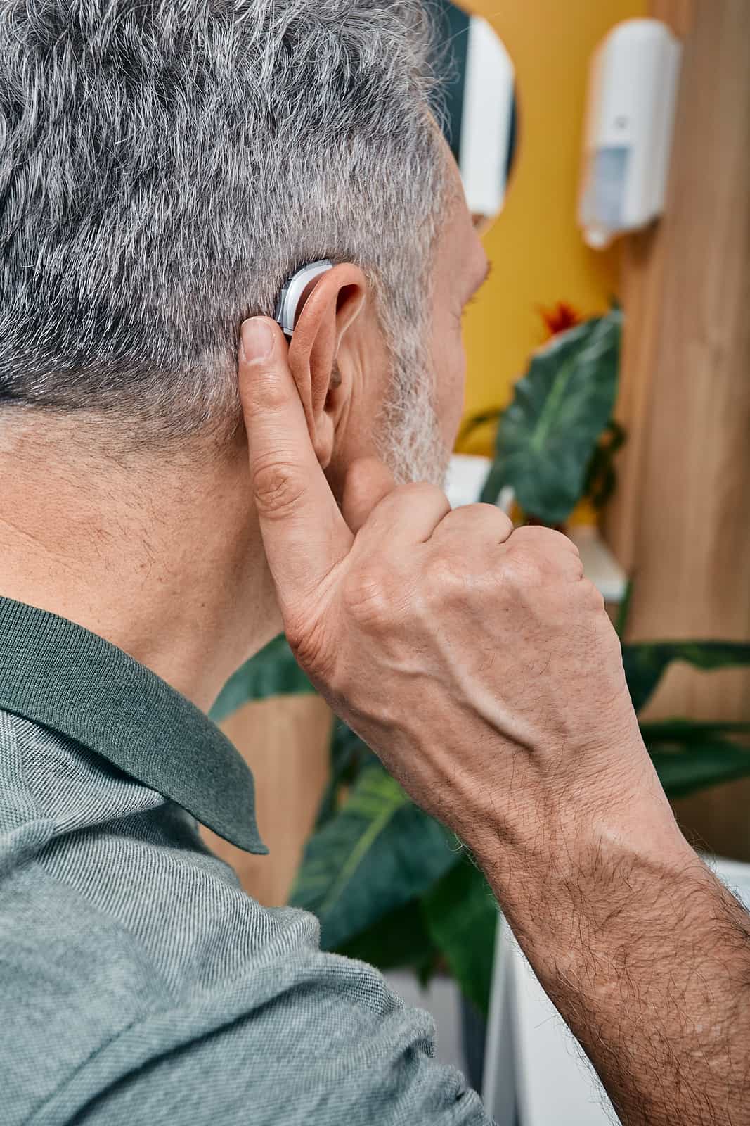 Featured image for “Seeking Hearing Loss Treatment Could Help Prevent or Delay Dementia”